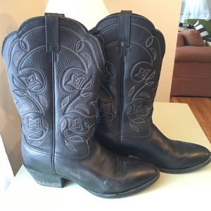 Black cowboy boots 8